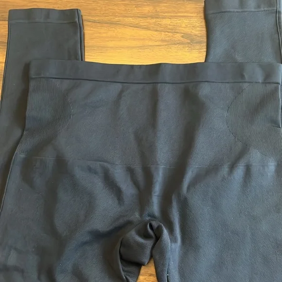 Shapermint Essentials Black Leggings, Sz 2XL, Like New Condition, Whimsygoth - Picture 4 of 8